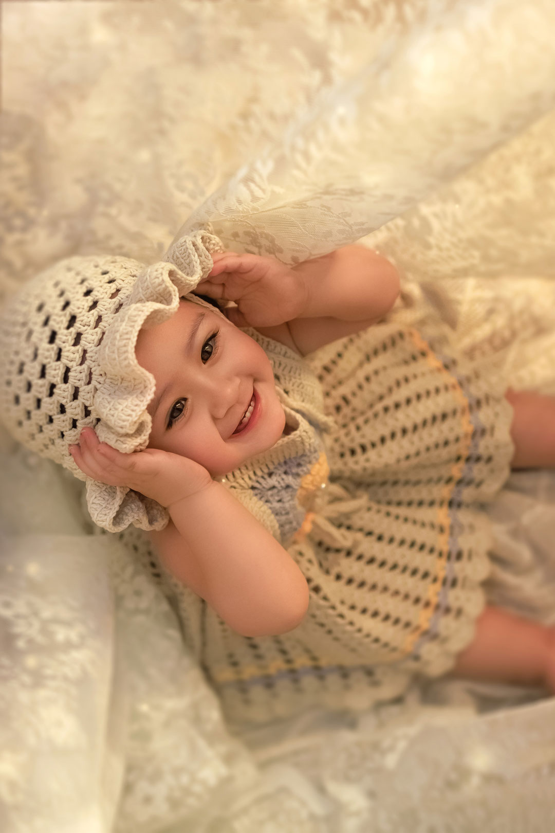 عکاسی کودک در مشهد - نویسا