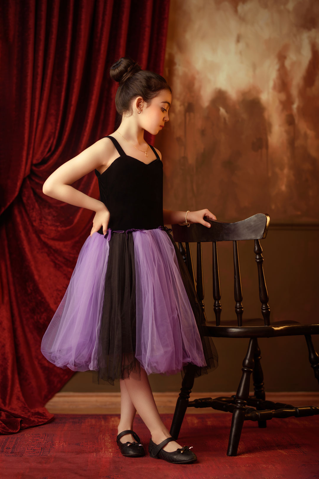 پرتره مینیمال کودک در مشهد - آتلیه کودک نویسا