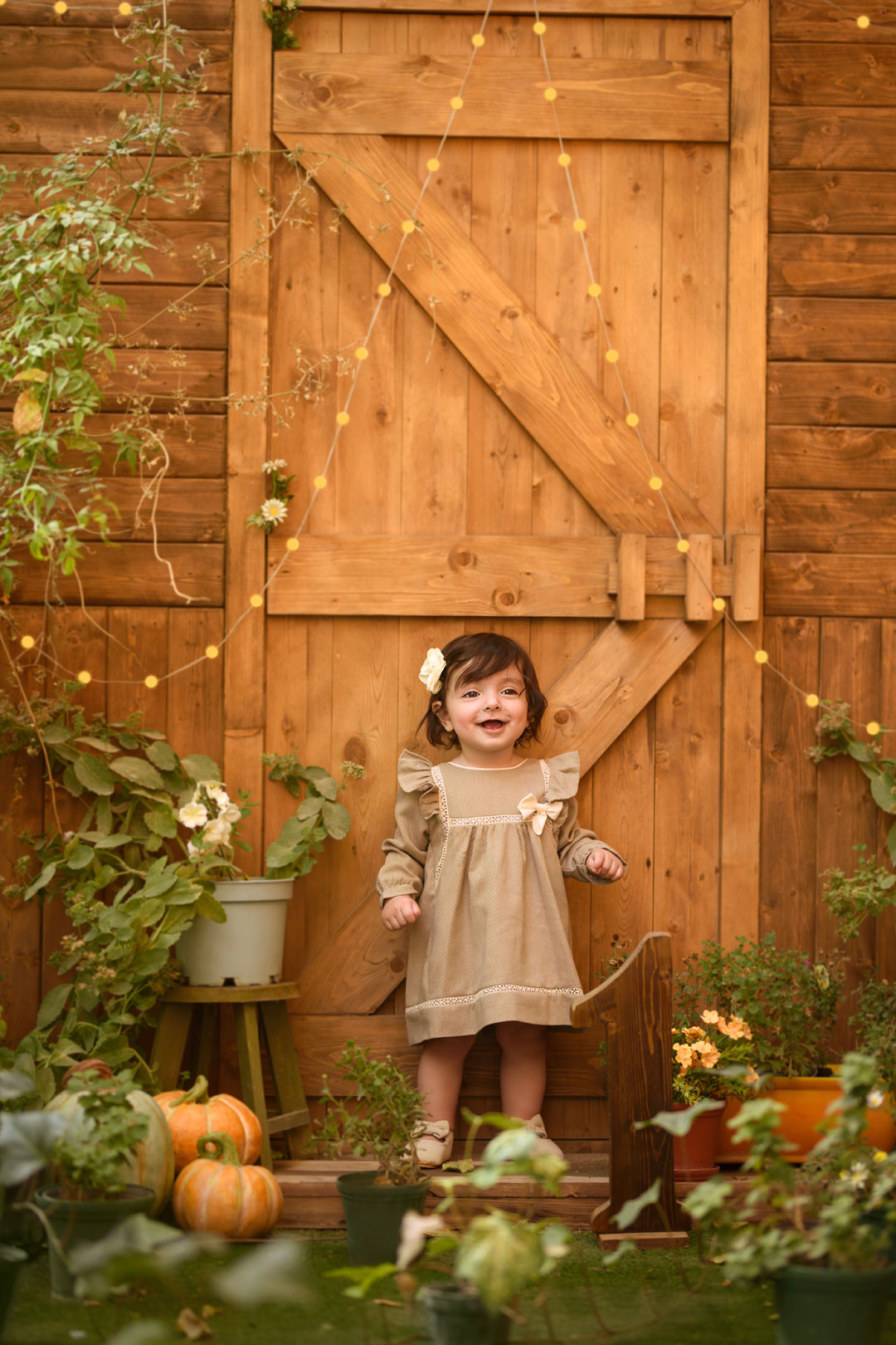 عکس خانواده در فضای باز مشهد - آتلیه کودک نویسا